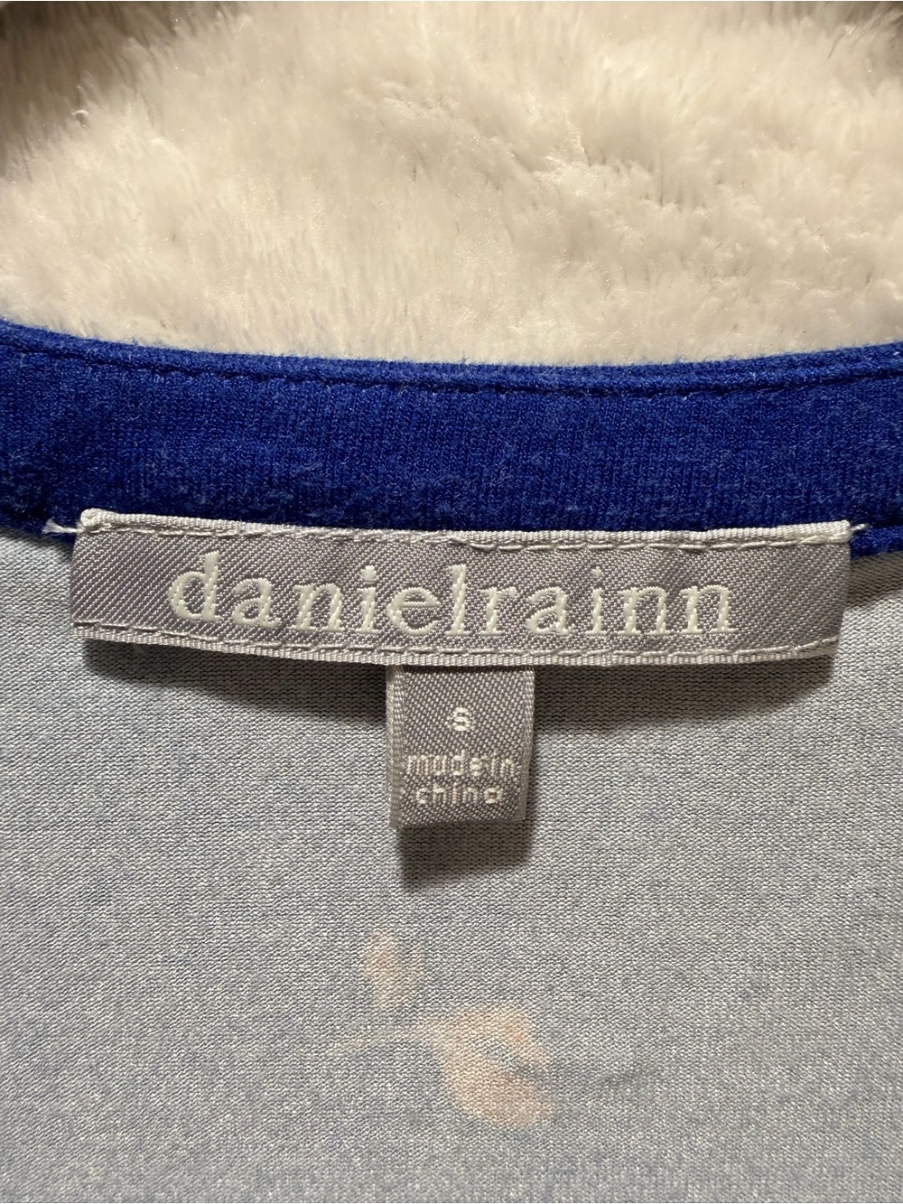 Daniel Rainn Floral Blouse Blue Lace Trim Stretch Knit Top Small - Picture 7 of 11